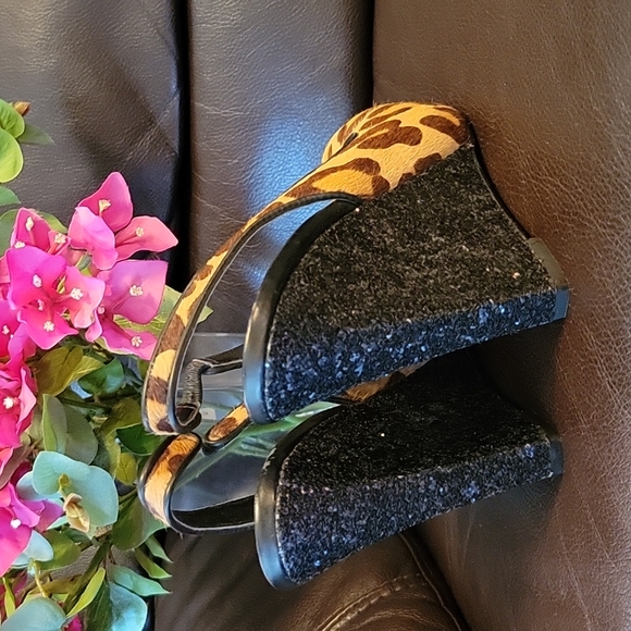 GUESS Heels Leopard Slingback Shoes Sisze 6.5M - Picture 5 of 8